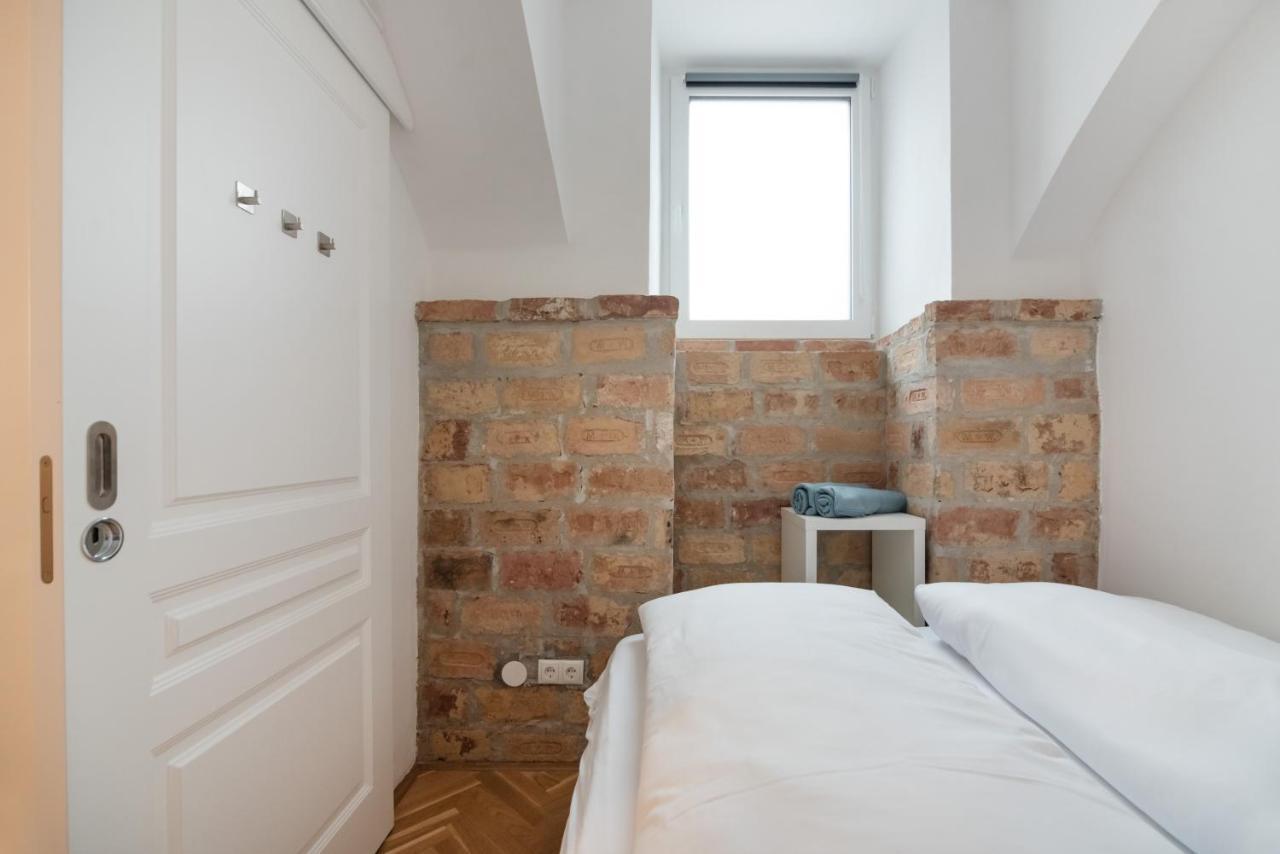 Der Fuchsbau - Neu, Kuschelig Und Zentral Im Gruenen Apartment Vienna Luaran gambar