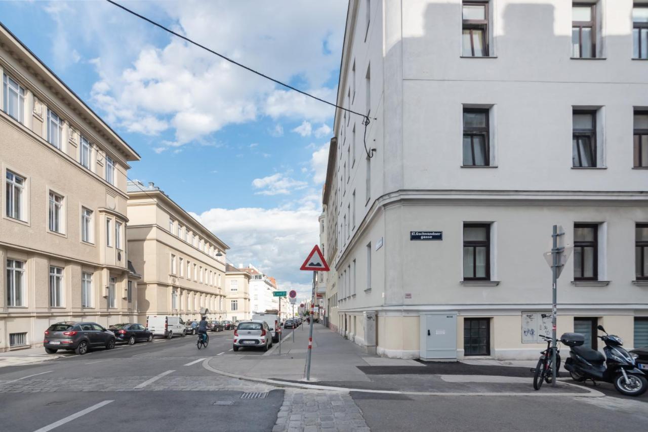 Der Fuchsbau - Neu, Kuschelig Und Zentral Im Gruenen Apartment Vienna Luaran gambar