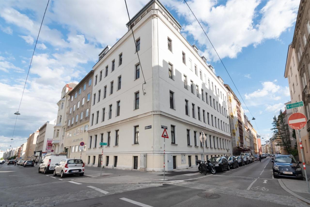 Der Fuchsbau - Neu, Kuschelig Und Zentral Im Gruenen Apartment Vienna Luaran gambar