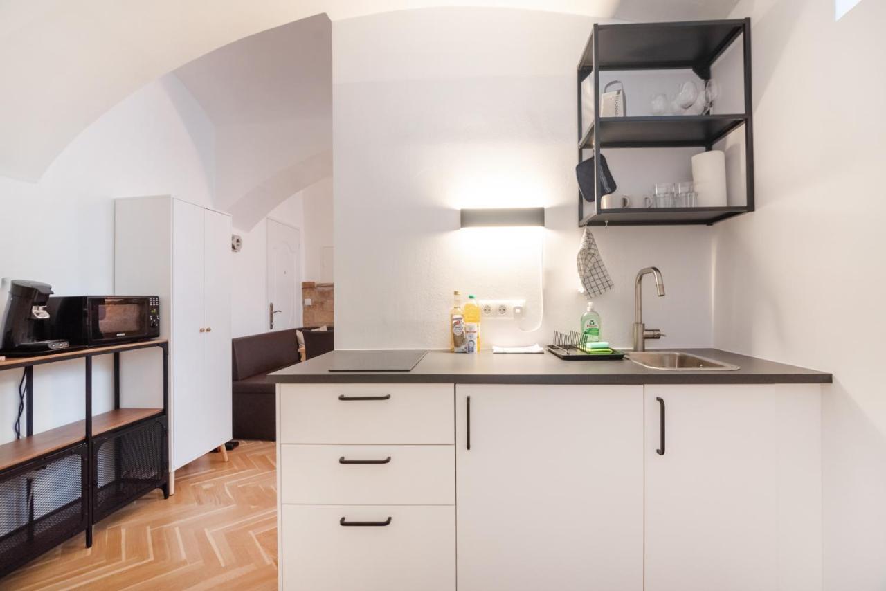 Der Fuchsbau - Neu, Kuschelig Und Zentral Im Gruenen Apartment Vienna Luaran gambar