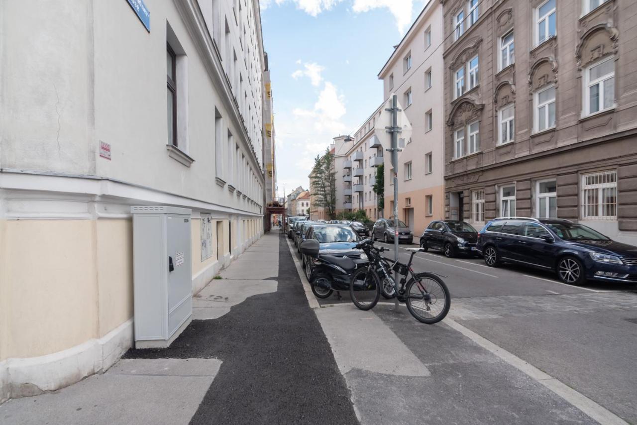 Der Fuchsbau - Neu, Kuschelig Und Zentral Im Gruenen Apartment Vienna Luaran gambar